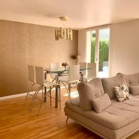 Appartement House In Residence With Pool And Tennis *